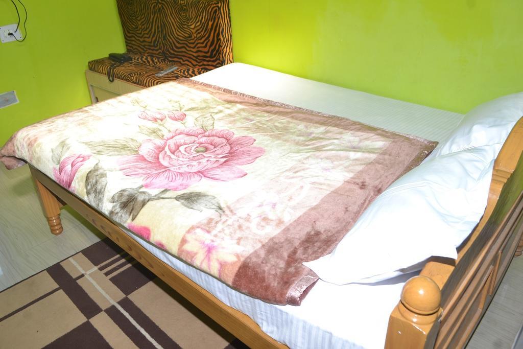 Hotel Sukh Sagar Inn Deoghar Habitación foto